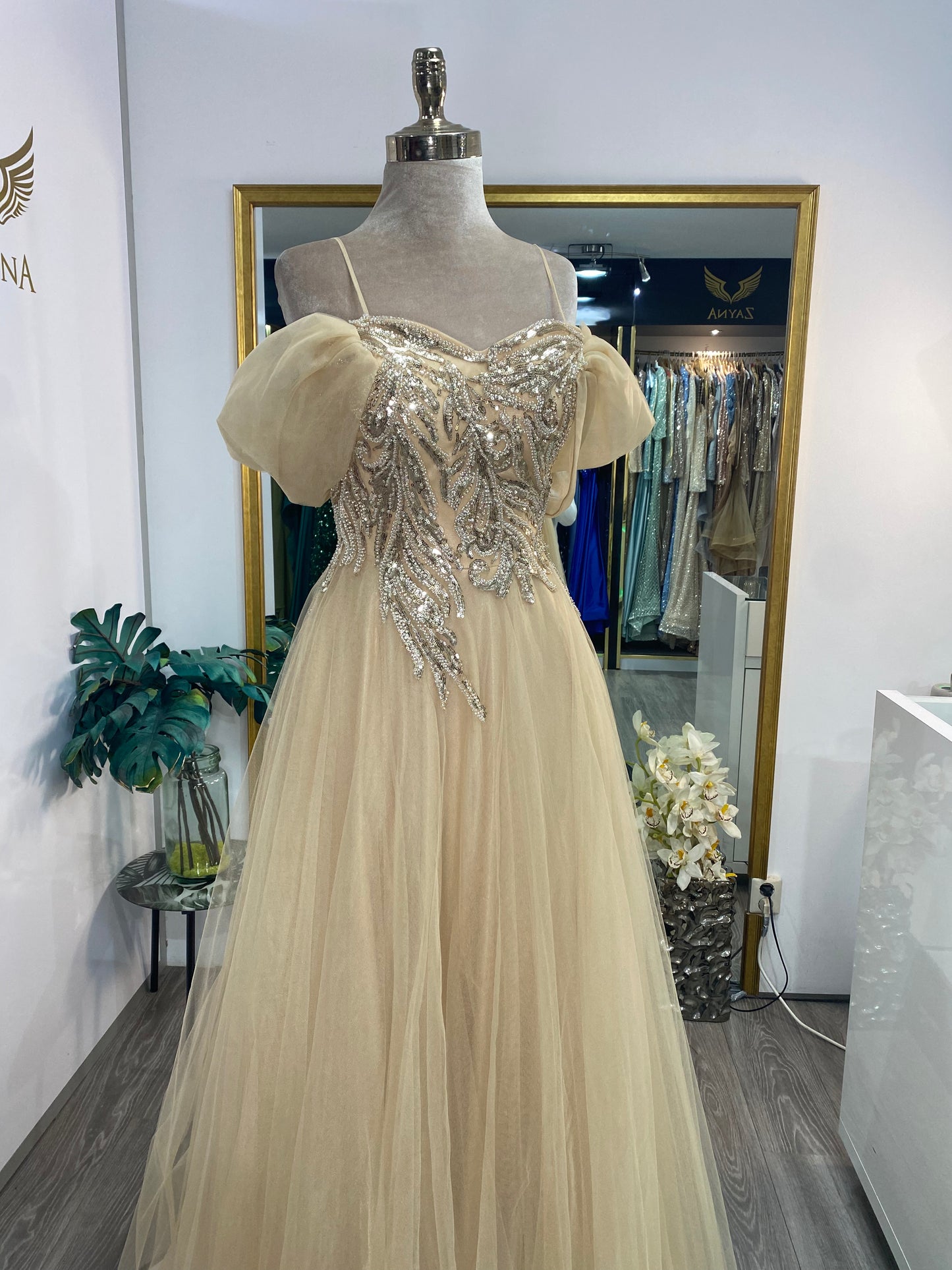 The Demet dress