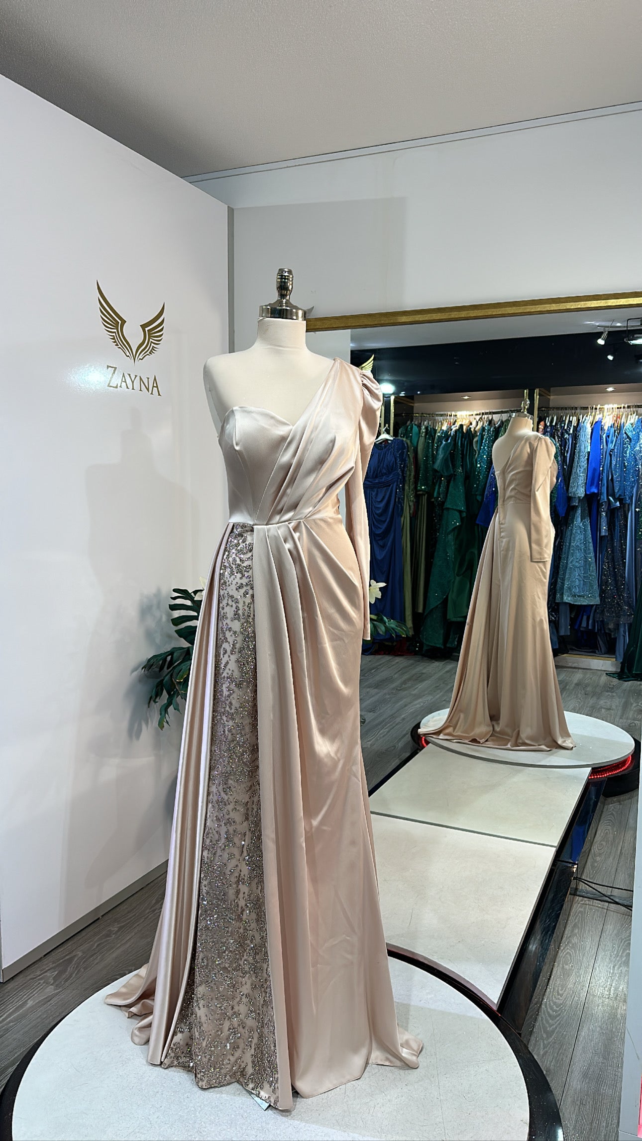 Elegant beige dress one sleeve Zayna Dresses Elegant beige dress one sleeve Zayna Dresses