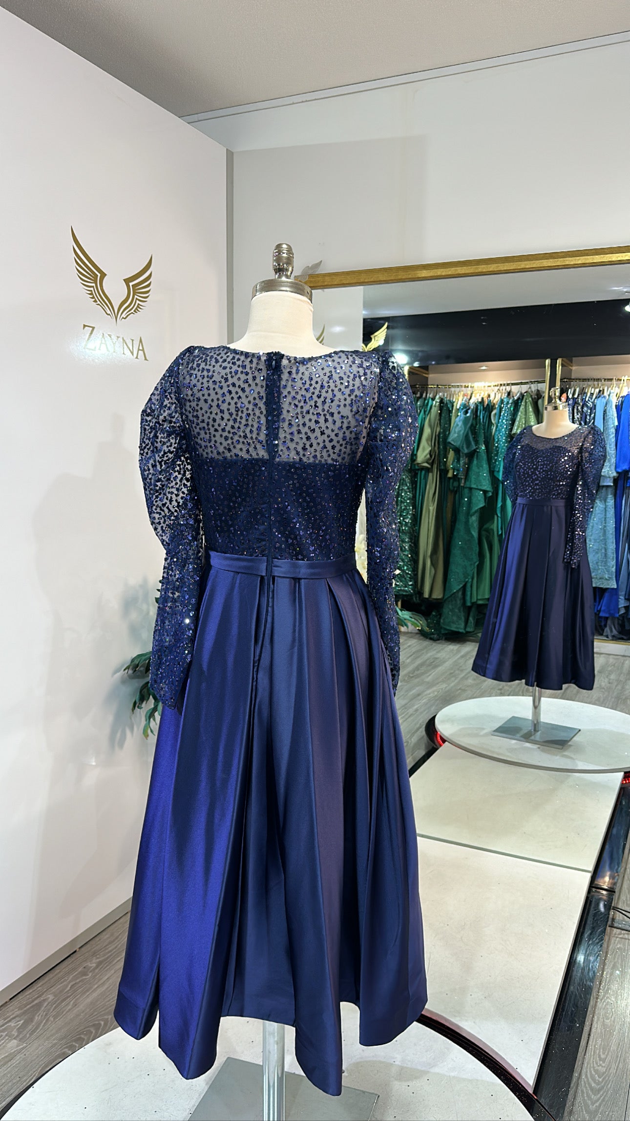 Elegant dark blue midi dress