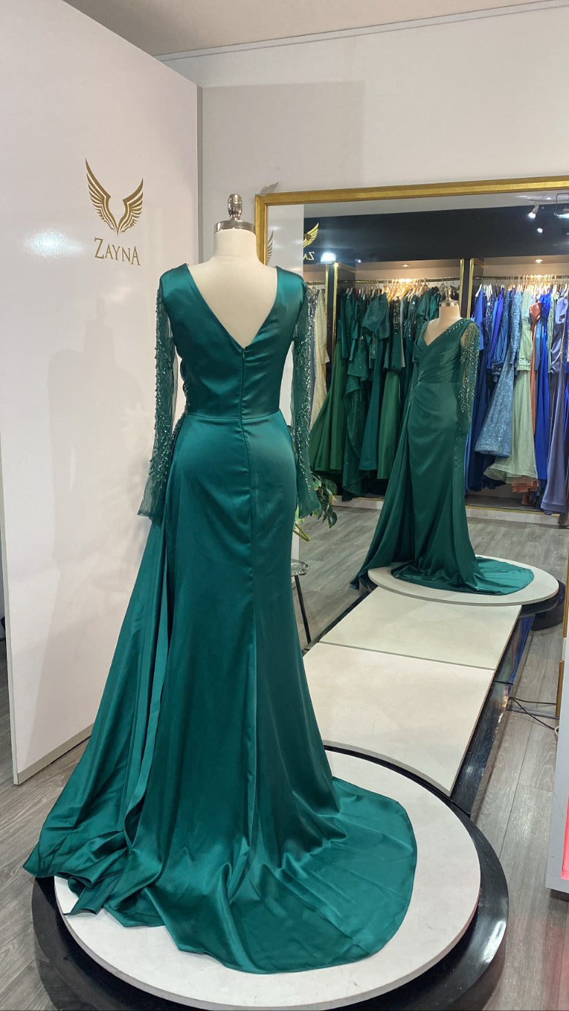 Elegant green dress processed satin