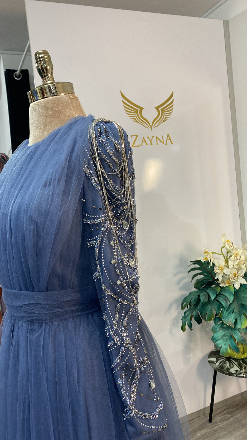 Elegant blue dress decorated sleeves tulle