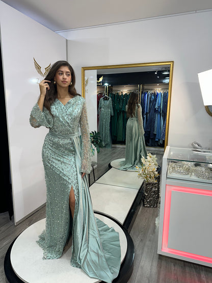 The Ela mint groen dress