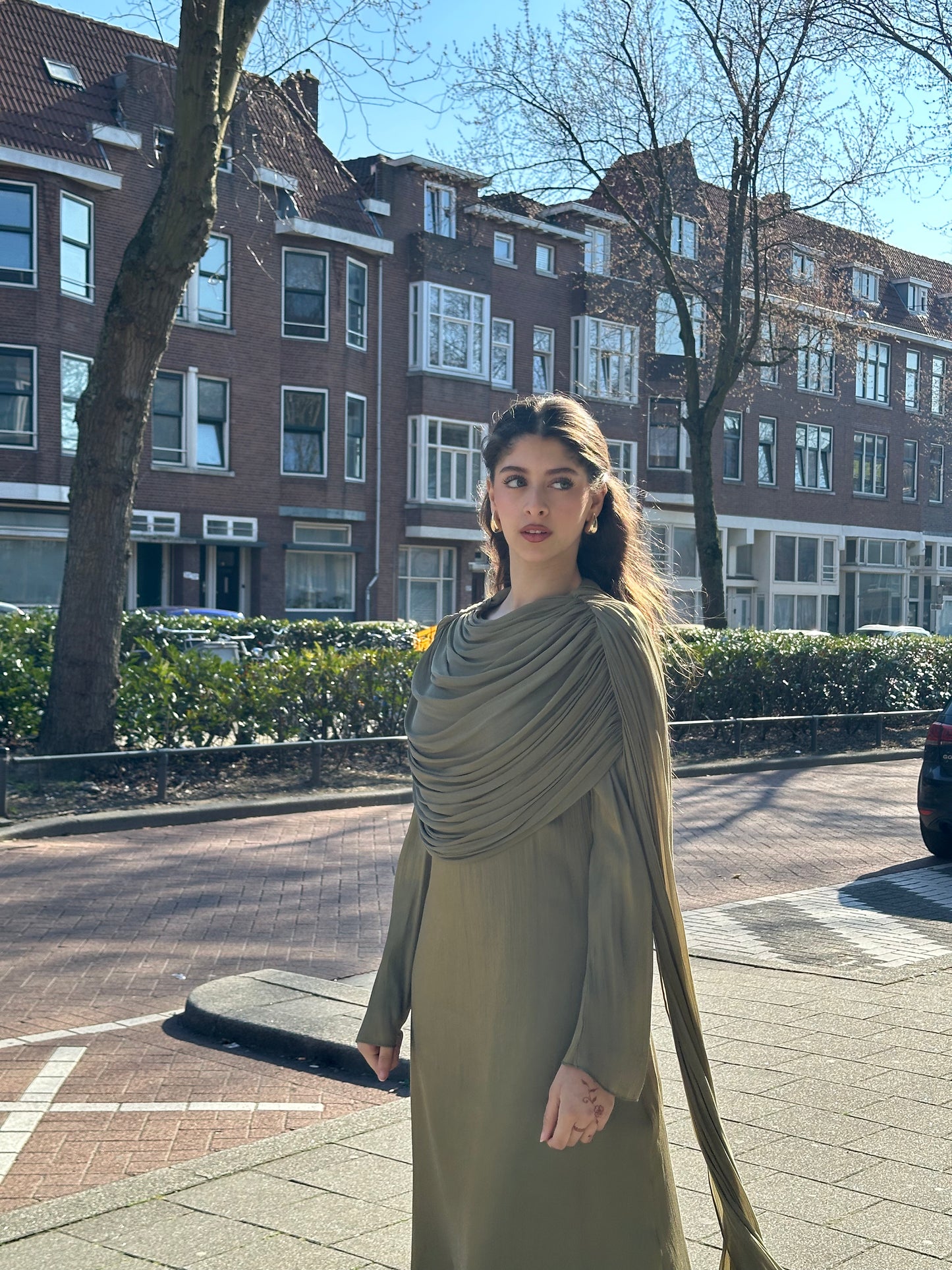The Meyra dress