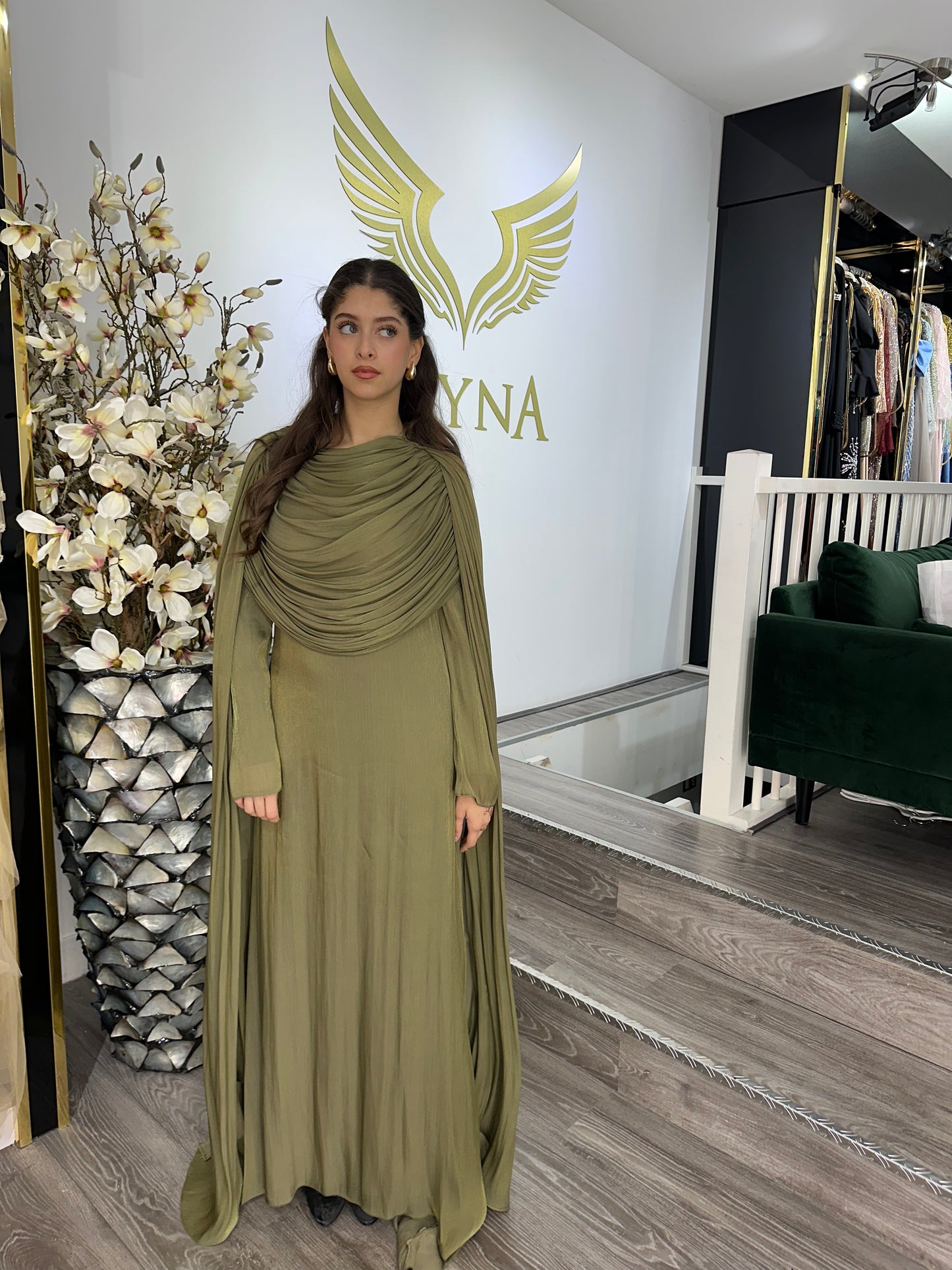 The Meyra dress