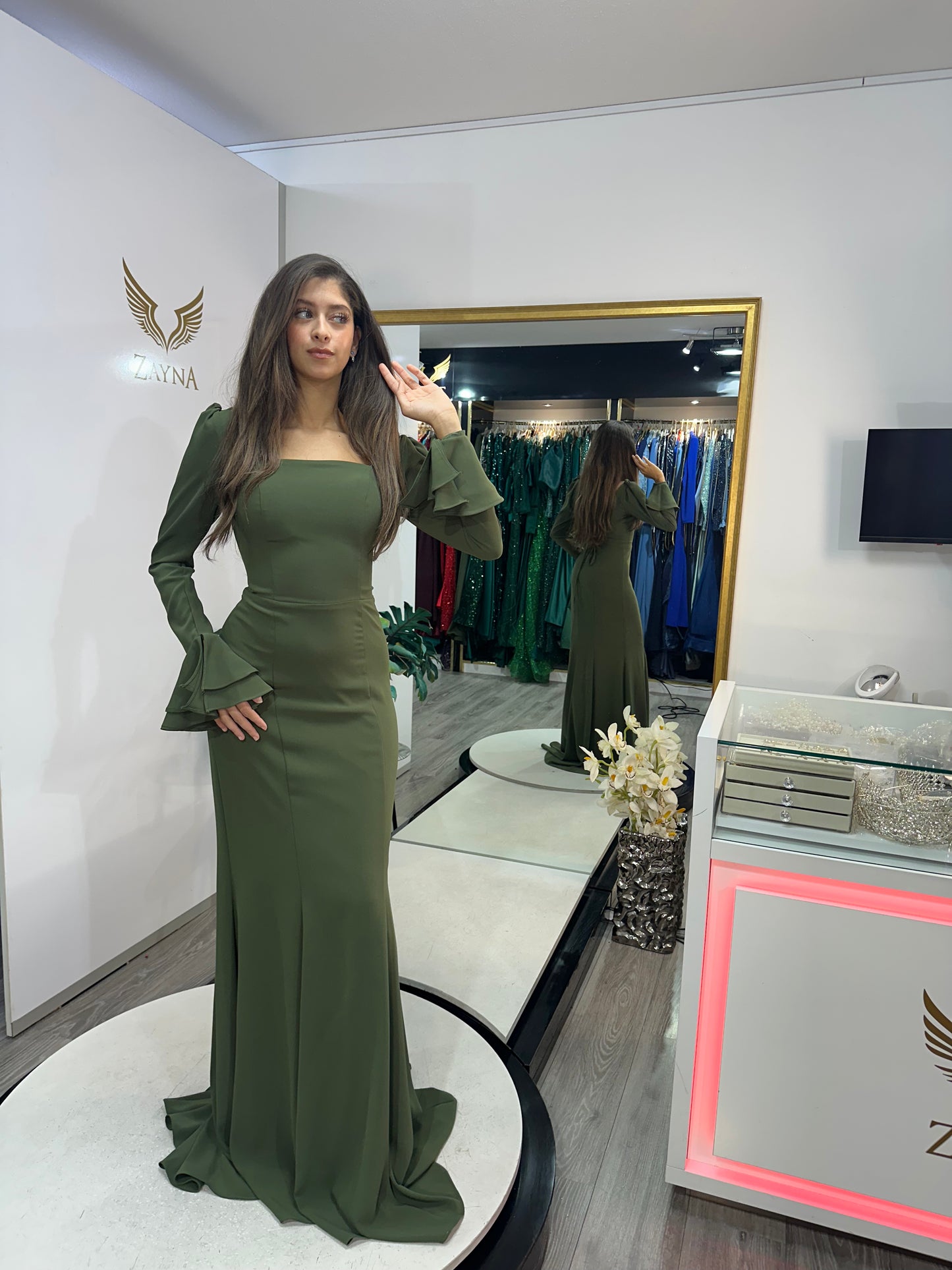 The Tulin green dress