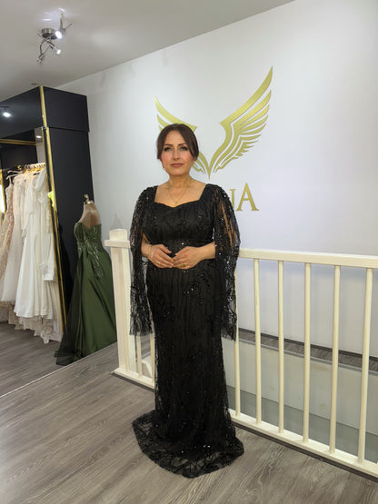 The Azize black dress