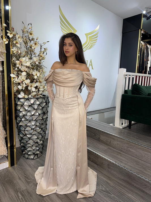 The Esila dress