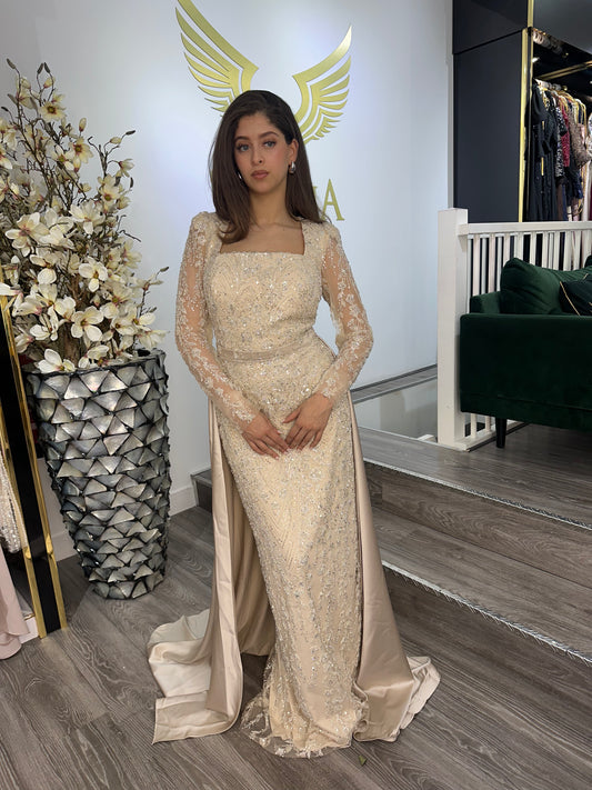 The Elay Ada dress