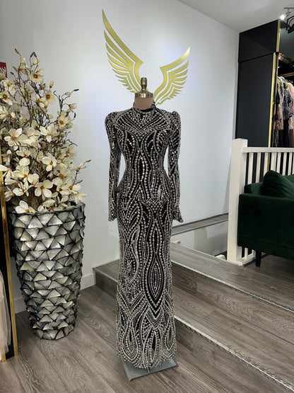 The Emma black dress