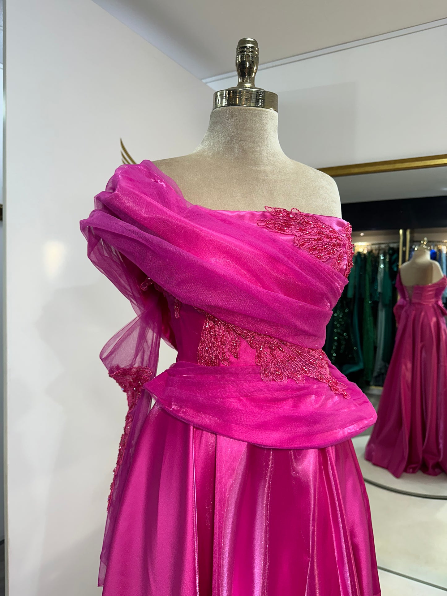 The Tuna dress