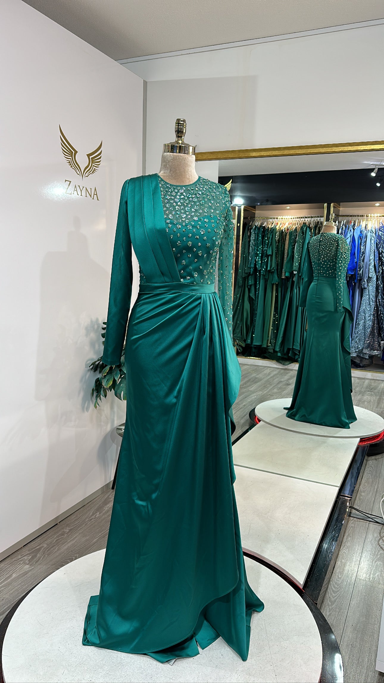 Elegant Emerald Green Dress Decorated with Beads, Satin – Zayna Dresses