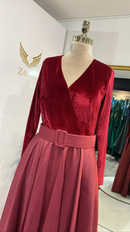 Elegant bordo dress velvet satin